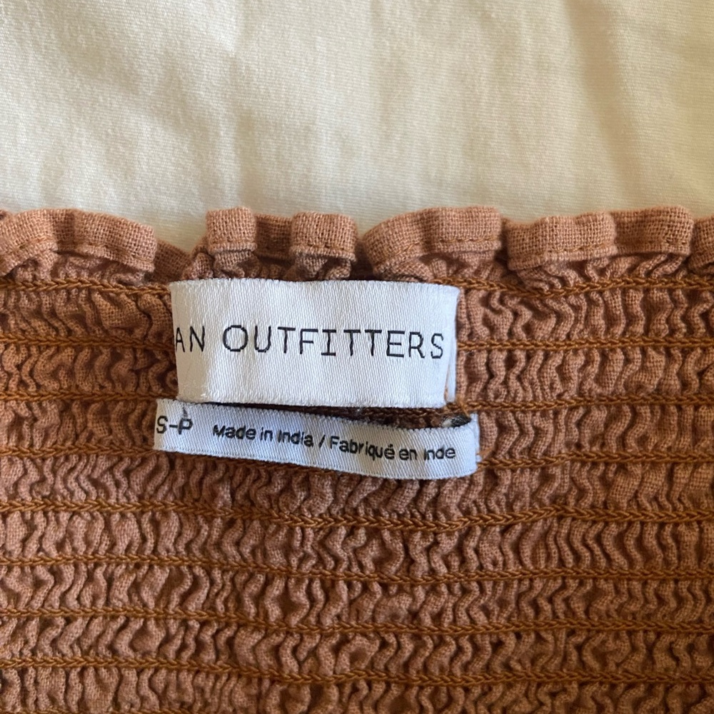 Urban Outfitters Sabrina Smocked Top - Picture 3 of 6